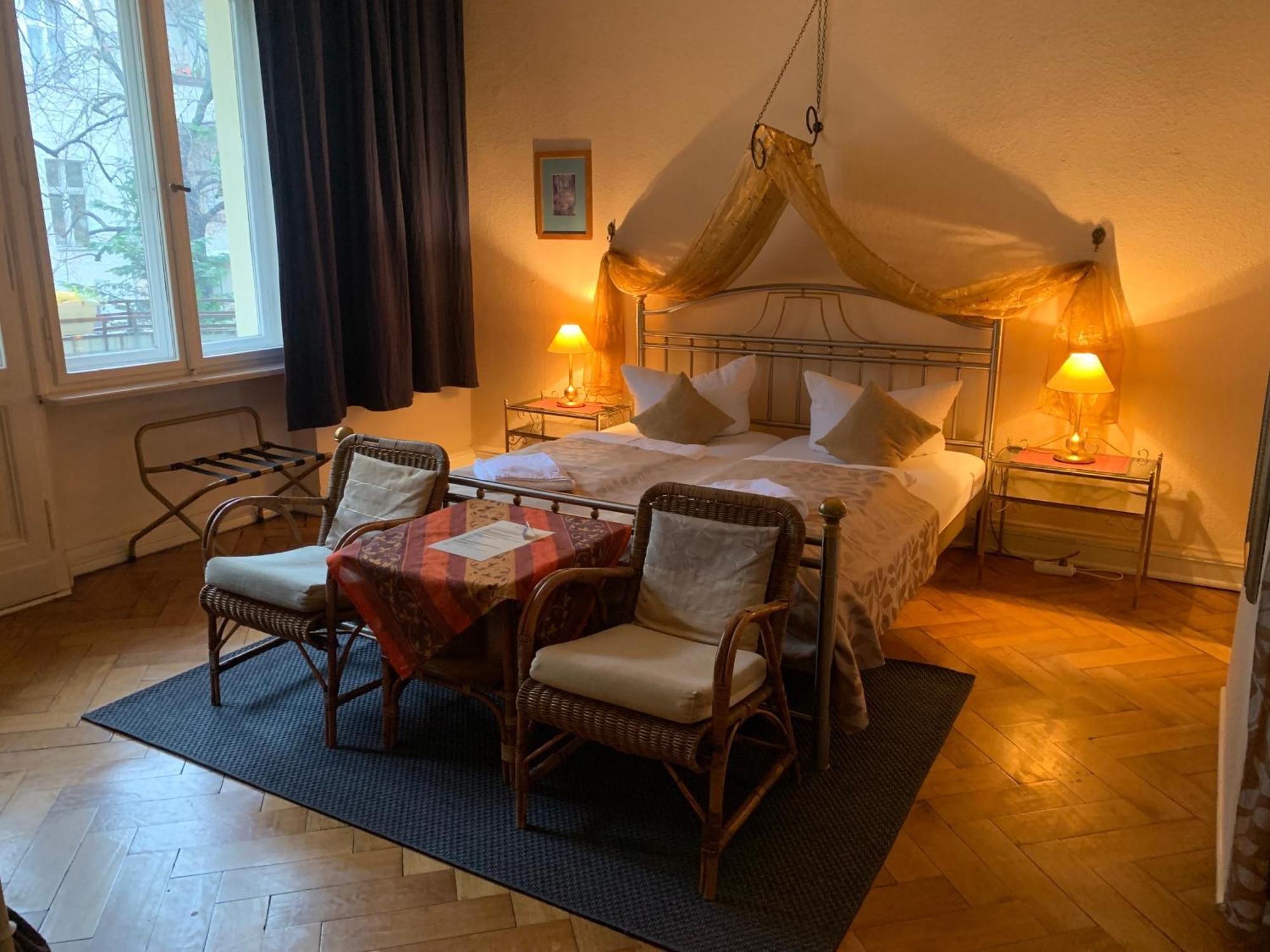 Hotel Pension Senta Berlino Esterno foto